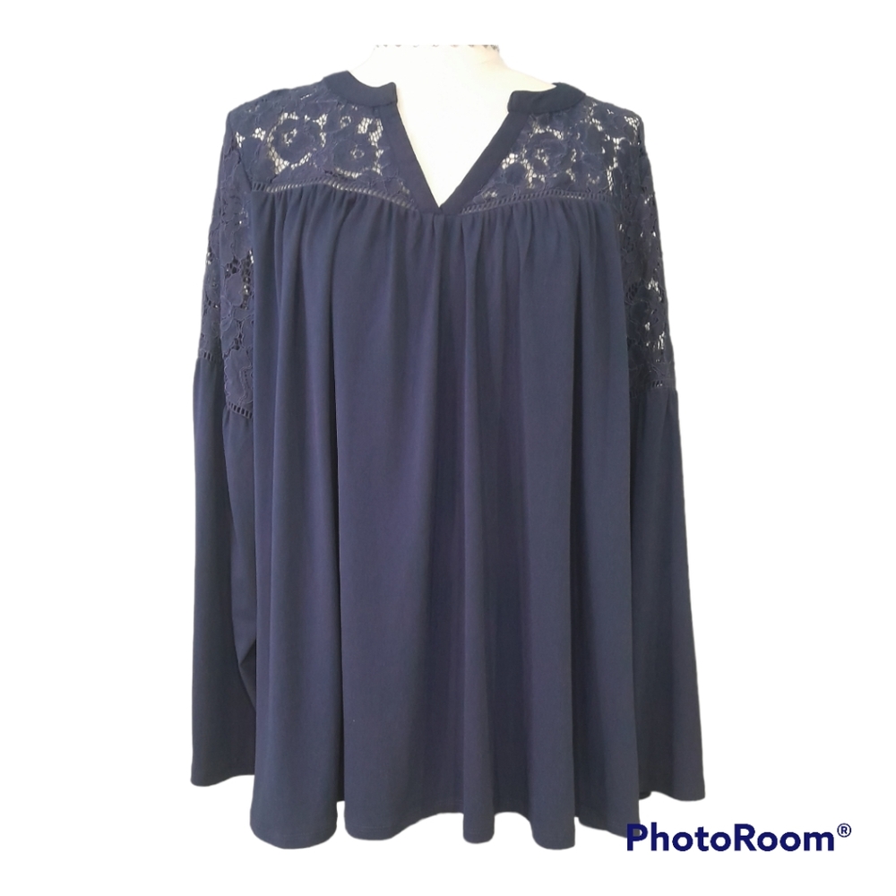Lane Bryant Lace Bell Sleeve Blouse in Navy Size 18/20